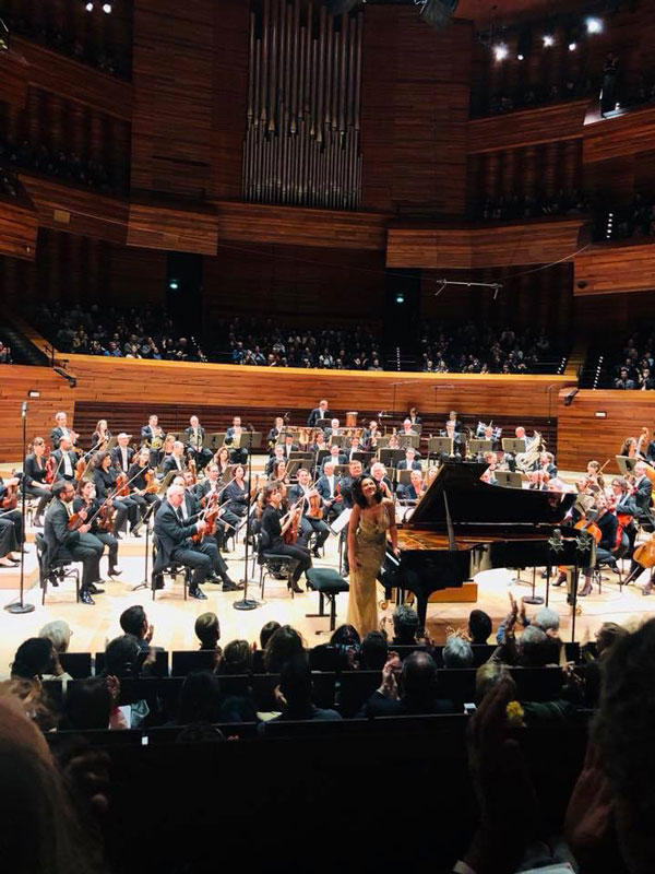 ხატია ბუნიათიშვილი