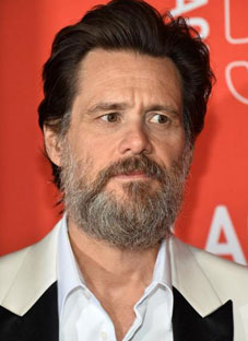 ﻿﻿ჯიმ ქერი ბოდიშს იხდის