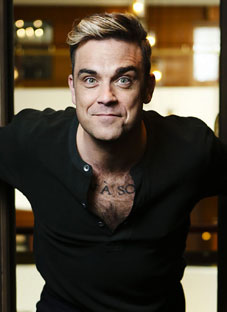 რობი უილიამსი თბილისში ჩამოდის