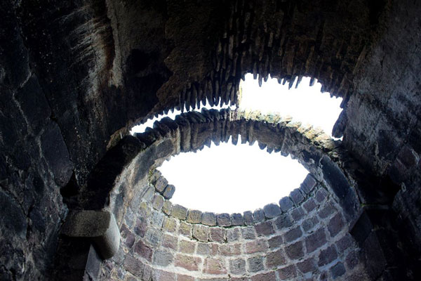 გუნდის ეკლესია უპატრონობით ინგრევა!