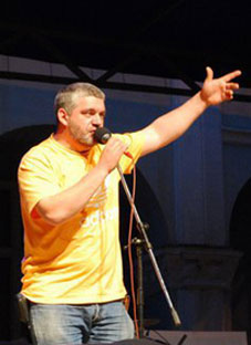 ნიაზ დიასამიძე: “თავისუფალ გონს ვერ მოუგებ ომს!”
