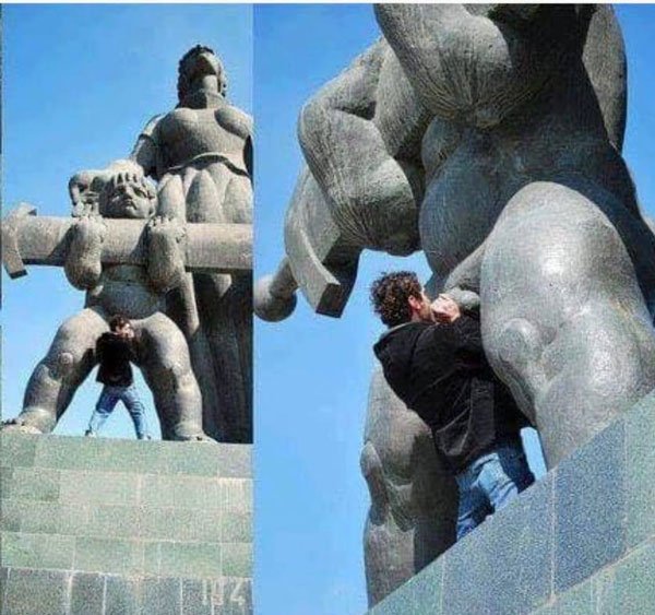 მერაბ ბერძენიშვილის ქანდაკება შეურაცხყვეს