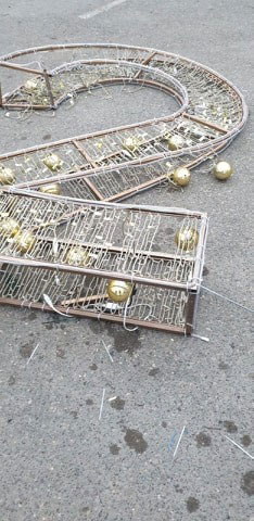 ფოთში საახალწლო განათება დალეწეს