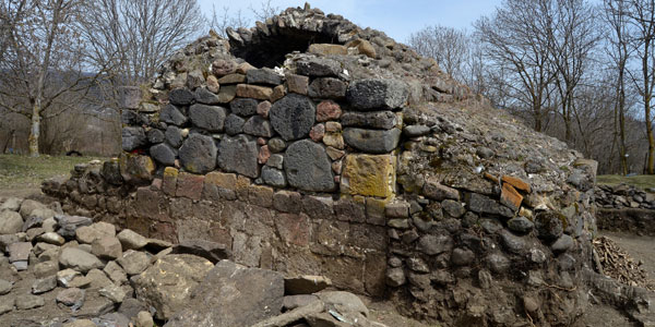 სასტიკი ვანდალიზმი VI საუკუნის ეკლესიაში