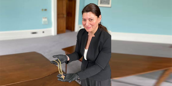 მეფე გიორგი XI-ს უნიკალური ოქროს ჯვარი