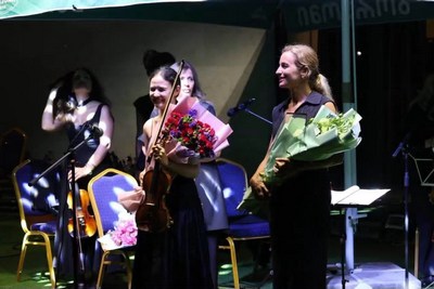 Ghamis serenadebi